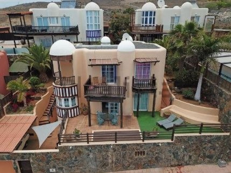 5 Bed  Villa/House for Sale, San Bartolome de Tirajana, LAS PALMAS, Gran Canaria - BH-10789-YL-2912 3