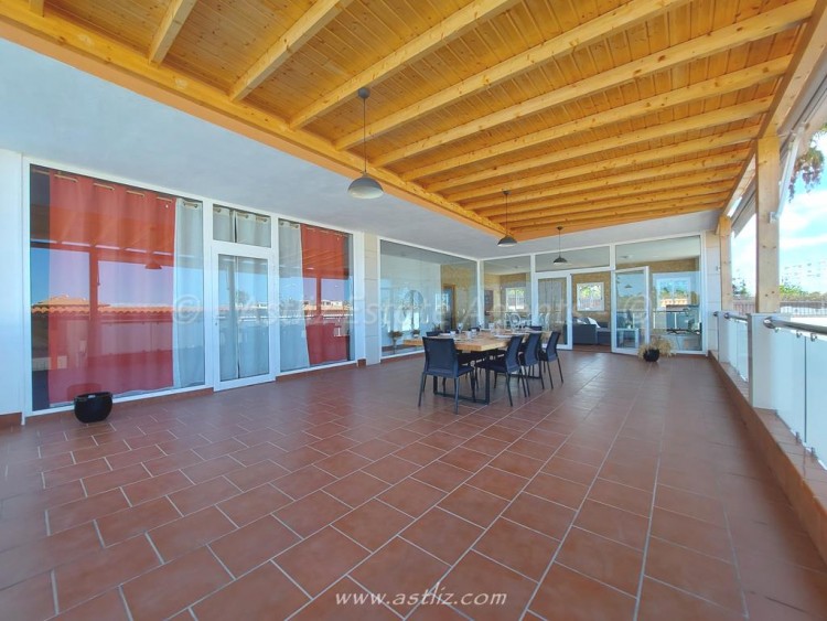 4 Bed  Villa/House for Sale, Playa Paraiso, Costa Adeje, Tenerife - AZ-1646 2