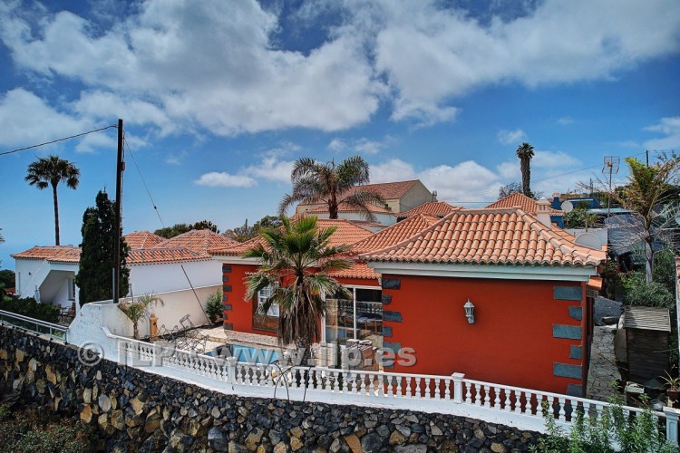 3 Bed  Villa/House for Sale, Tajuya, El Paso, La Palma - LP-E718 3