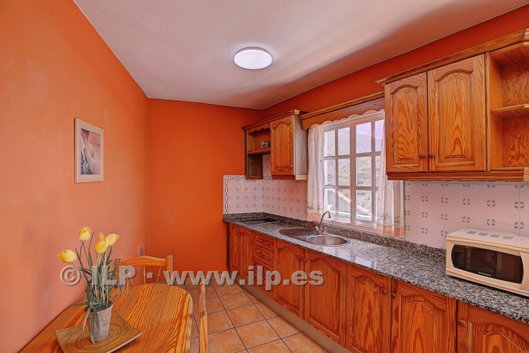 4 Bed  Villa/House for Sale, Amagar, Tijarafe, La Palma - LP-Ti238 14