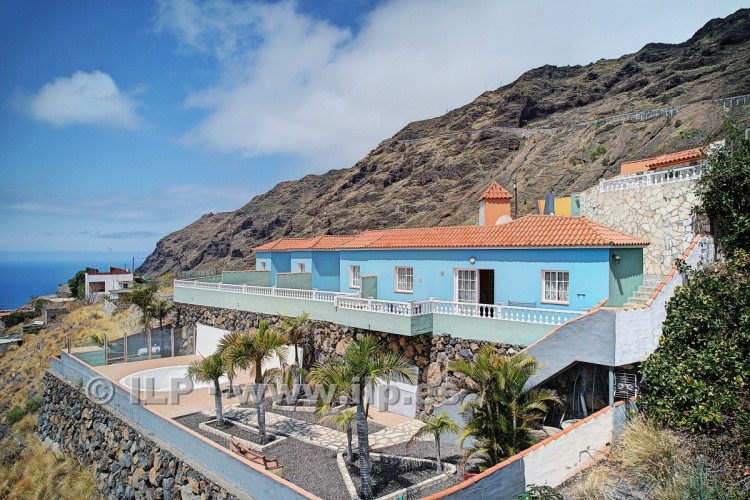 4 Bed  Villa/House for Sale, Amagar, Tijarafe, La Palma - LP-Ti238 5
