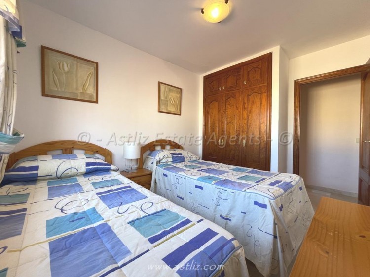 2 Bed  Flat / Apartment for Sale, Callao Salvaje, Costa Adeje, Tenerife - AZ-1665 13