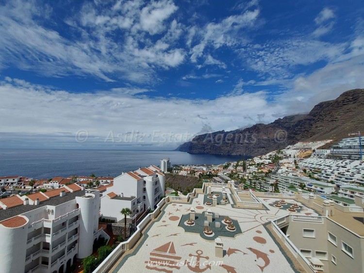 Los Gigantes, Santiago Del Teide, Tenerife - Canarian Properties