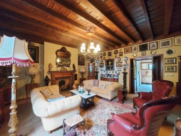 6 Bed  Villa/House for Sale, Icod De Los Vinos, Tenerife - AZ-1678