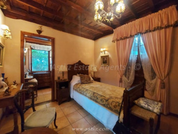 6 Bed  Villa/House for Sale, Icod De Los Vinos, Tenerife - AZ-1678
