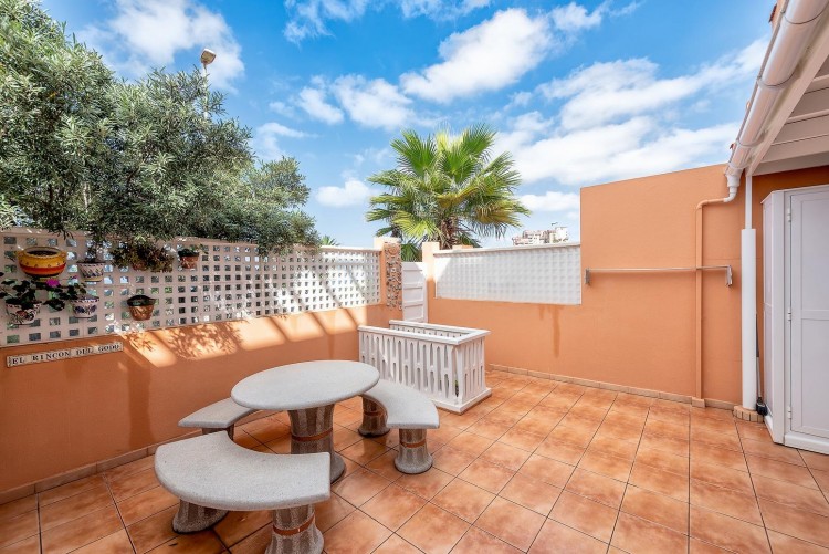 5 Bed  Villa/House for Sale, Las Palmas de Gran Canaria, LAS PALMAS, Gran Canaria - BH-11058-JM-2912 3