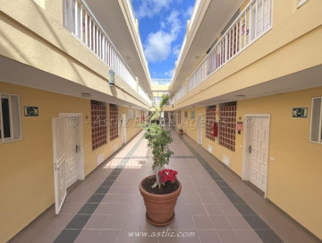2 Bed  Flat / Apartment for Sale, Puerto De Santiago, Santiago Del Teide, Tenerife - AZ-1699