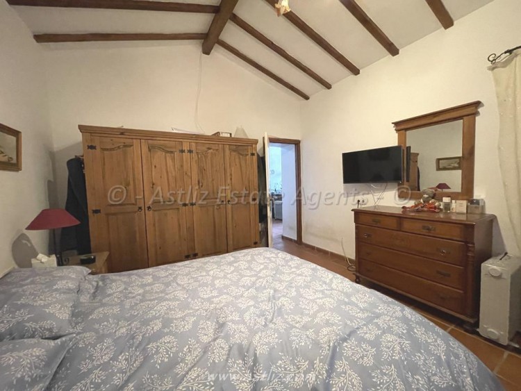 2 Bed  Villa/House for Sale, Chiguergue, Guia De Isora, Tenerife - AZ-1700 18