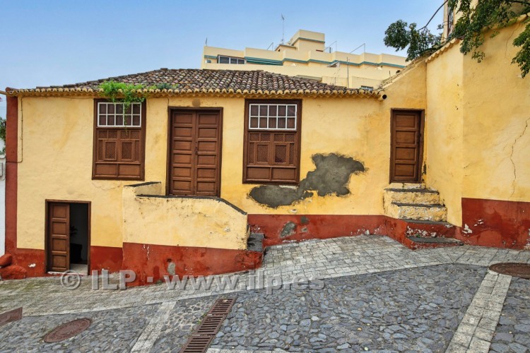 3 Bed  Villa/House for Sale, In the historic center, Santa Cruz, La Palma - LP-SC102 3