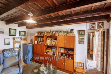 3 Bed  Villa/House for Sale, In the historic center, Santa Cruz, La Palma - LP-SC102