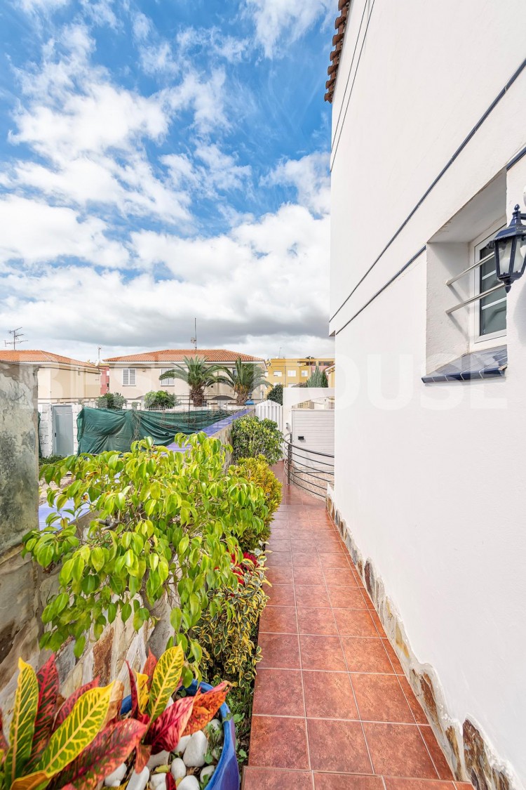 3 Bed  Villa/House for Sale, San Bartolome de Tirajana, LAS PALMAS, Gran Canaria - BH-11205-AH-2912 16