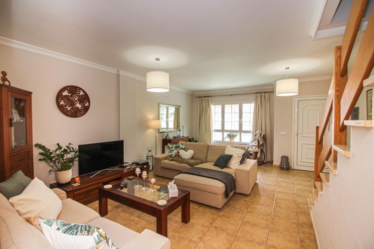 4 Bed  Villa/House for Sale, Mogan, LAS PALMAS, Gran Canaria - CI-05562-CA-2934 11