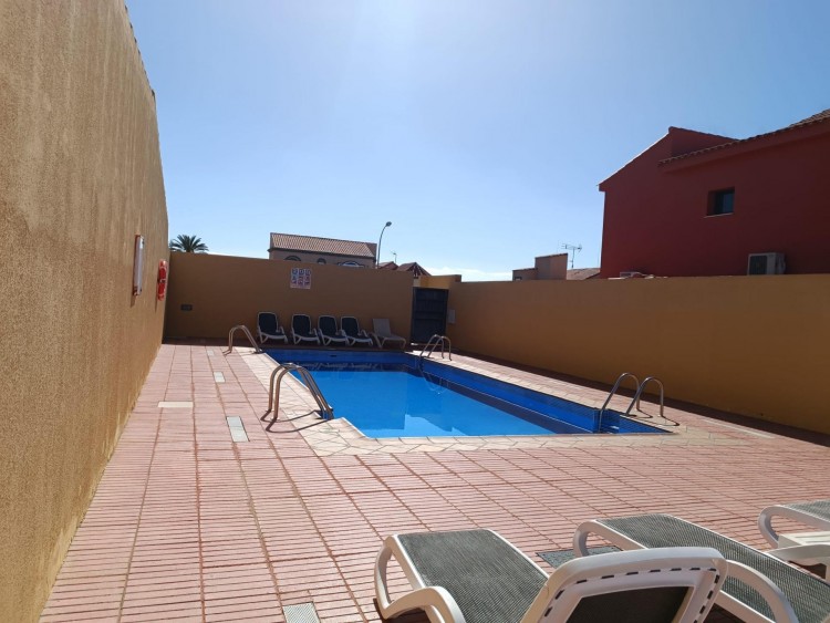 4 Bed  Villa/House for Sale, San Bartolome de Tirajana, LAS PALMAS, Gran Canaria - BH-I11225-YOS-2912 11