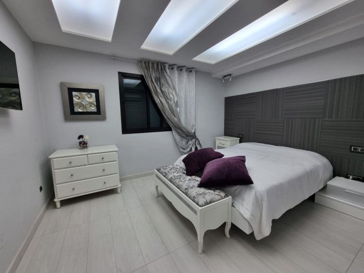 4 Bed  Villa/House for Sale, San Bartolome de Tirajana, LAS PALMAS, Gran Canaria - BH-I11225-YOS-2912 7