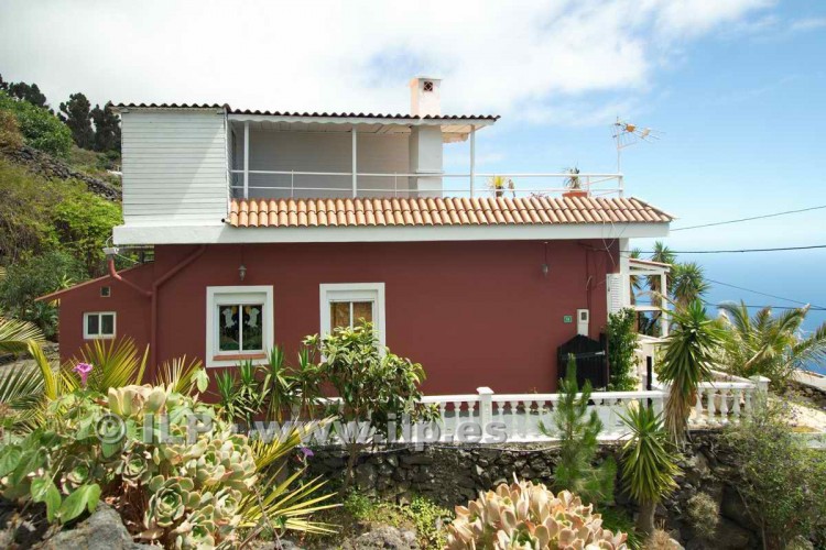 3 Bed  Villa/House for Sale, El Charco, Fuencaliente, La Palma - LP-F67 3