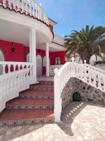 4 Bed  Villa/House for Sale, San Bartolome de Tirajana, LAS PALMAS, Gran Canaria - BH-11278-BF-2912
