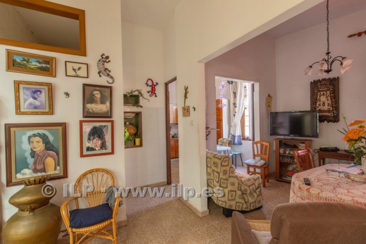 7 Bed  Villa/House for Sale, In the urban area, Tazacorte, La Palma - LP-Ta140 19
