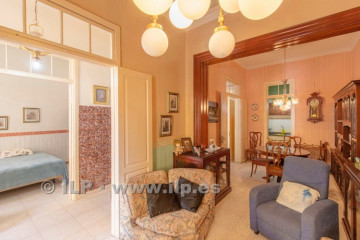 5 Bed  Villa/House for Sale, In the urban area, Tazacorte, La Palma - LP-Ta141