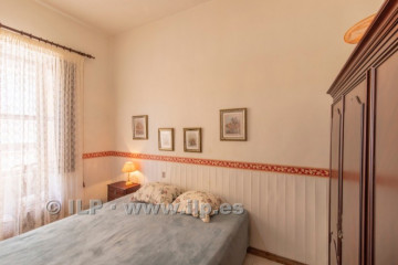 5 Bed  Villa/House for Sale, In the urban area, Tazacorte, La Palma - LP-Ta141