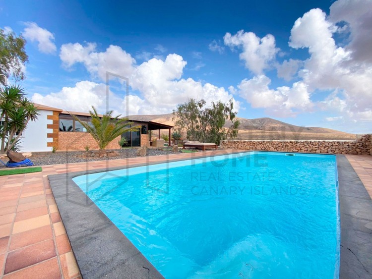 3 Bed  Villa/House for Sale, Tefía, Las Palmas, Fuerteventura - DH-XVTEFIMAJAD32-0523 1