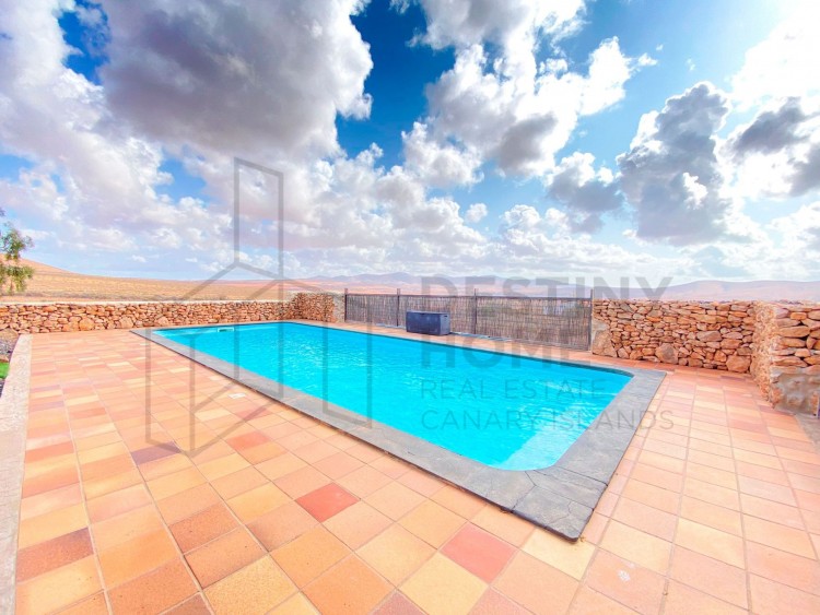 Tefía, Las Palmas, Fuerteventura - Canarian Properties