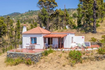 1 Bed  Villa/House for Sale, El Castillo, Garafía, La Palma - LP-G72