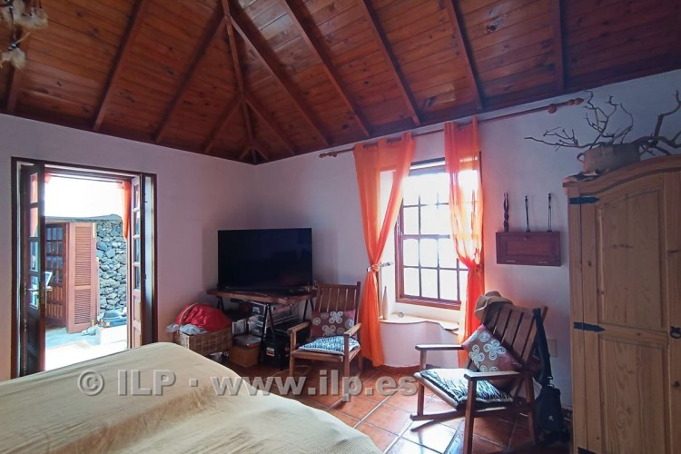 1 Bed  Villa/House for Sale, Los Quemados, Fuencaliente, La Palma - LP-F66 18