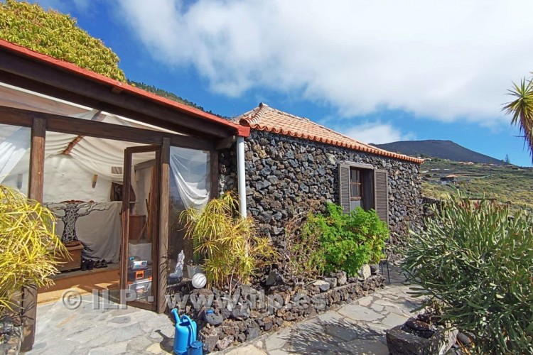 1 Bed  Villa/House for Sale, Los Quemados, Fuencaliente, La Palma - LP-F66 8