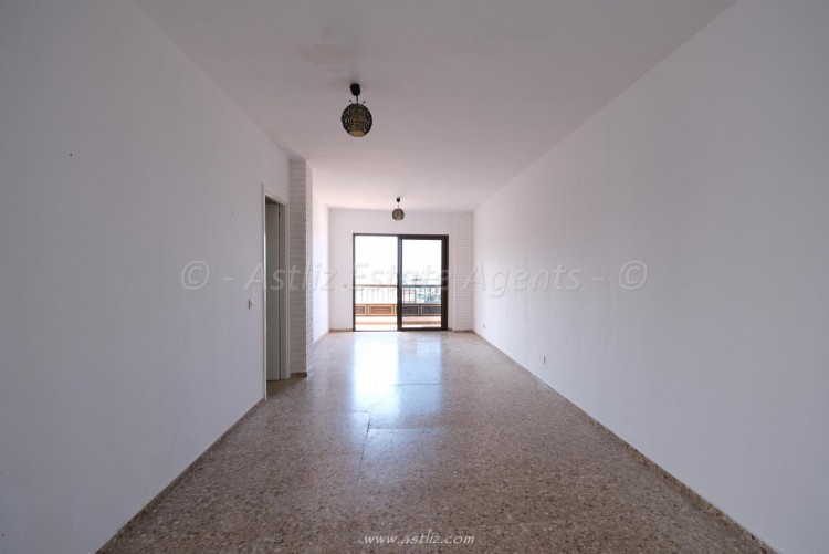 3 Bed  Flat / Apartment for Sale, Puerto De Santiago, Santiago Del Teide, Tenerife - AZ-1722 5