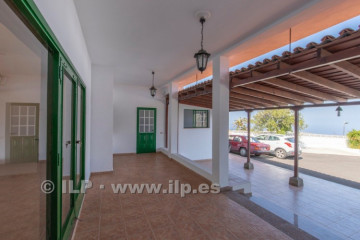 4 Bed  Villa/House for Sale, Tajuya, El Paso, La Palma - LP-E765