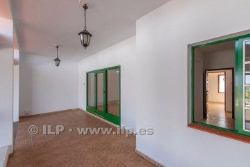 4 Bed  Villa/House for Sale, Tajuya, El Paso, La Palma - LP-E765