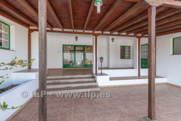 4 Bed  Villa/House for Sale, Tajuya, El Paso, La Palma - LP-E765
