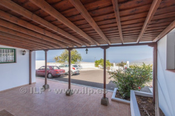 4 Bed  Villa/House for Sale, Tajuya, El Paso, La Palma - LP-E765