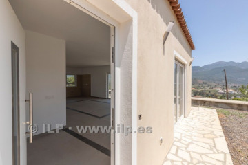 3 Bed  Villa/House for Sale, El Barrial, El Paso, La Palma - LP-E764