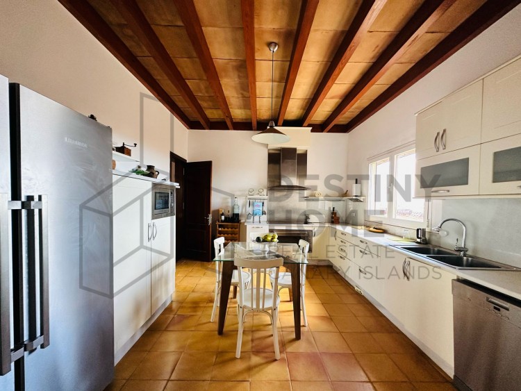 4 Bed  Villa/House for Sale, El Time, Las Palmas, Fuerteventura - DH-XVPTCTPR3TIME-723 13