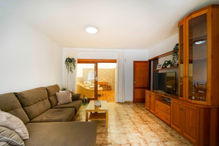 4 Bed  Villa/House for Sale, Mogan, LAS PALMAS, Gran Canaria - CI-05615-CA-2934 2