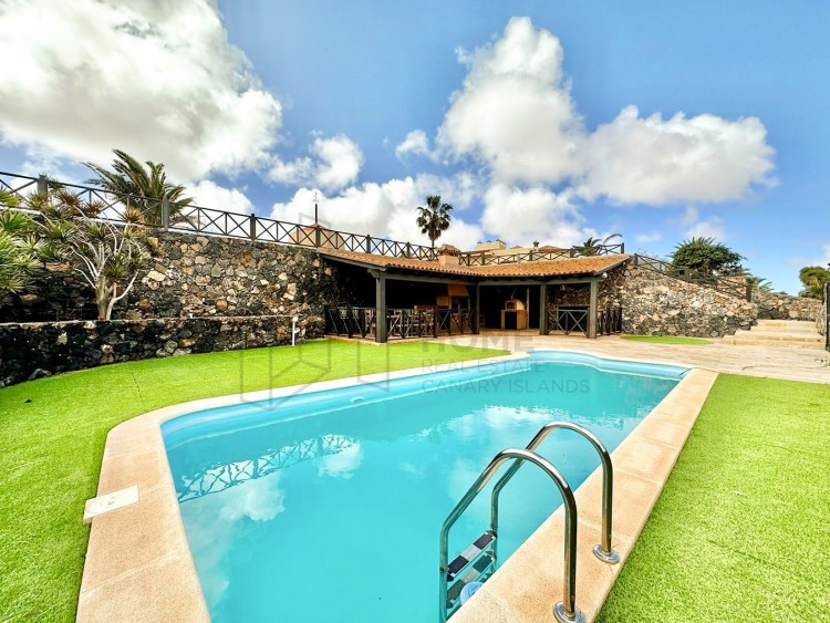 4 Bed  Villa/House for Sale, Villaverde, Las Palmas, Fuerteventura - DH-XVVOLITEMA44-0723 1