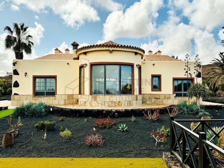 4 Bed  Villa/House for Sale, Villaverde, Las Palmas, Fuerteventura - DH-XVVOLITEMA44-0723 12