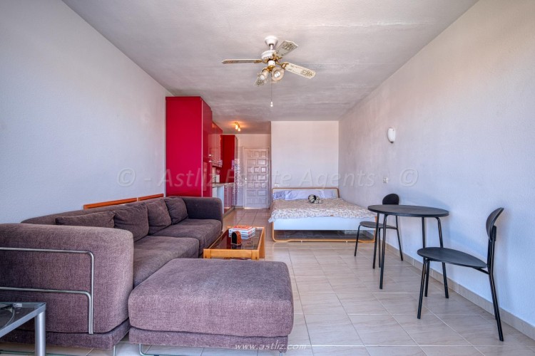 1 Bed  Flat / Apartment for Sale, Playa De La Arena, Santiago Del Teide, Tenerife - AZ-1727 18