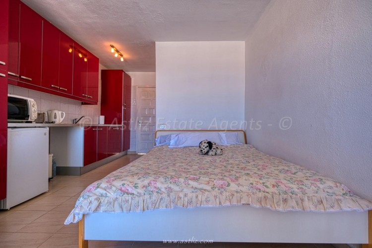 1 Bed  Flat / Apartment for Sale, Playa De La Arena, Santiago Del Teide, Tenerife - AZ-1727 4