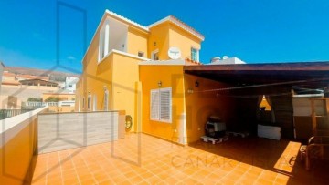 4 Bed  Villa/House for Sale, Tarajalejo, Las Palmas, Fuerteventura - DH-VPTPUEAZTAR4-0823