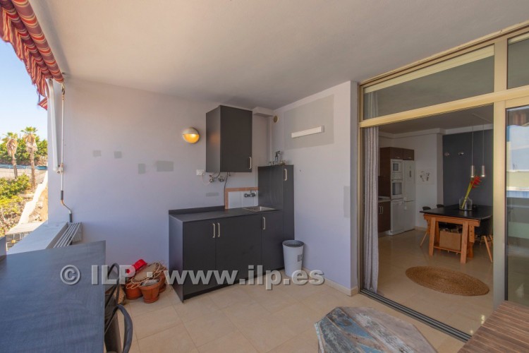 3 Bed  Villa/House for Sale, Puerto Naos, Los Llanos, La Palma - LP-L648 5