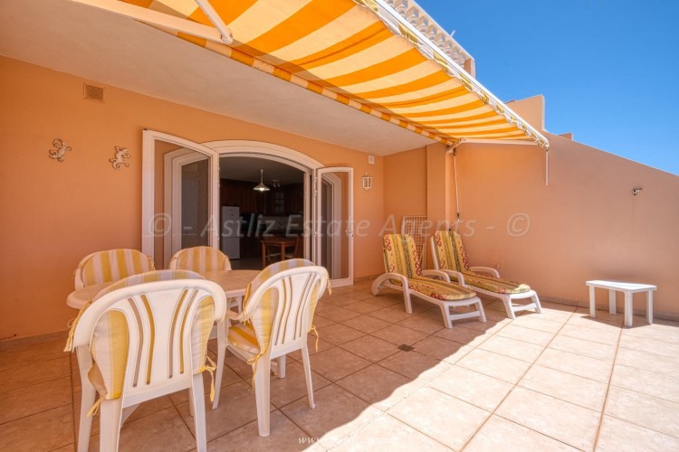 2 Bed  Flat / Apartment for Sale, Los Gigantes, Santiago Del Teide, Tenerife - AZ-1729 10
