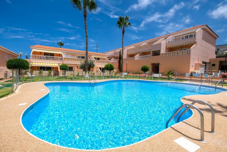 2 Bed  Flat / Apartment for Sale, Los Gigantes, Santiago Del Teide, Tenerife - AZ-1729 3