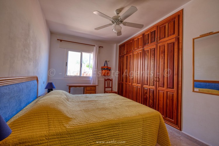 2 Bed  Flat / Apartment for Sale, Los Gigantes, Santiago Del Teide, Tenerife - AZ-1729 5
