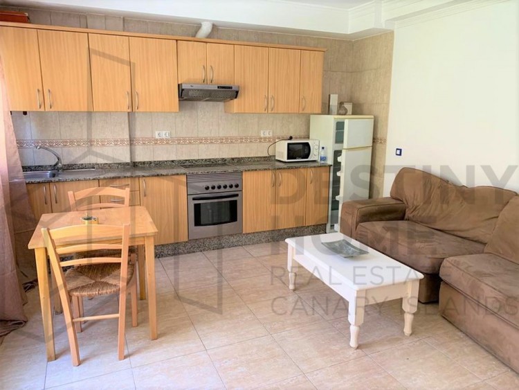 2 Bed  Flat / Apartment for Sale, Puerto del Rosario, Las Palmas, Fuerteventura - DH-XVPTPROELC2-0823 4