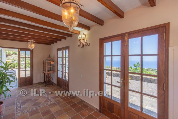 5 Bed  Villa/House for Sale, Los Llanitos, Breña Alta, La Palma - LP-BA90 12
