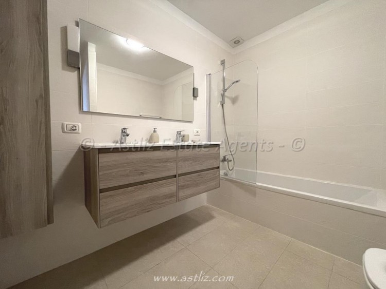 3 Bed  Flat / Apartment for Sale, Puerto De Santiago, Santiago Del Teide, Tenerife - AZ-1707 3