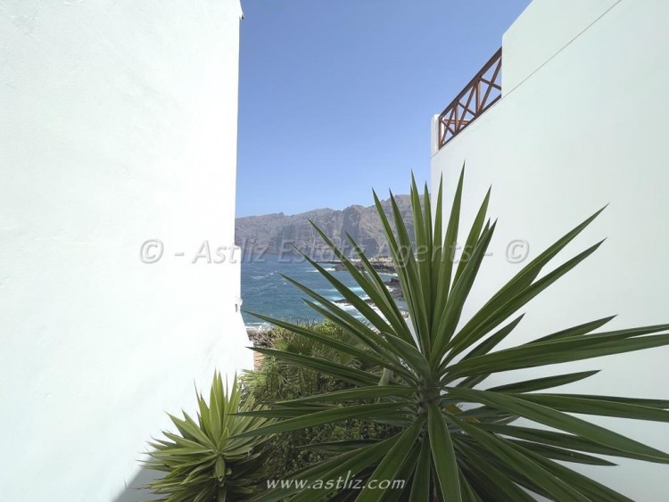 3 Bed  Flat / Apartment for Sale, Puerto De Santiago, Santiago Del Teide, Tenerife - AZ-1707 4