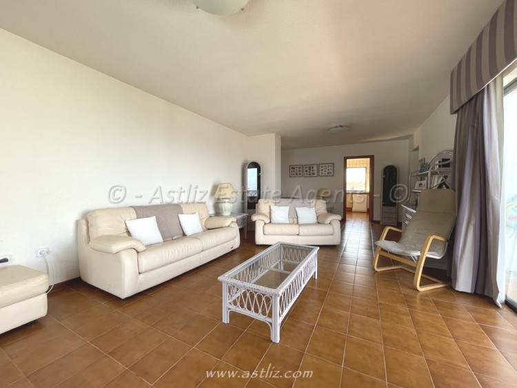 3 Bed  Flat / Apartment for Sale, Puerto De Santiago, Santiago Del Teide, Tenerife - AZ-1707 8
